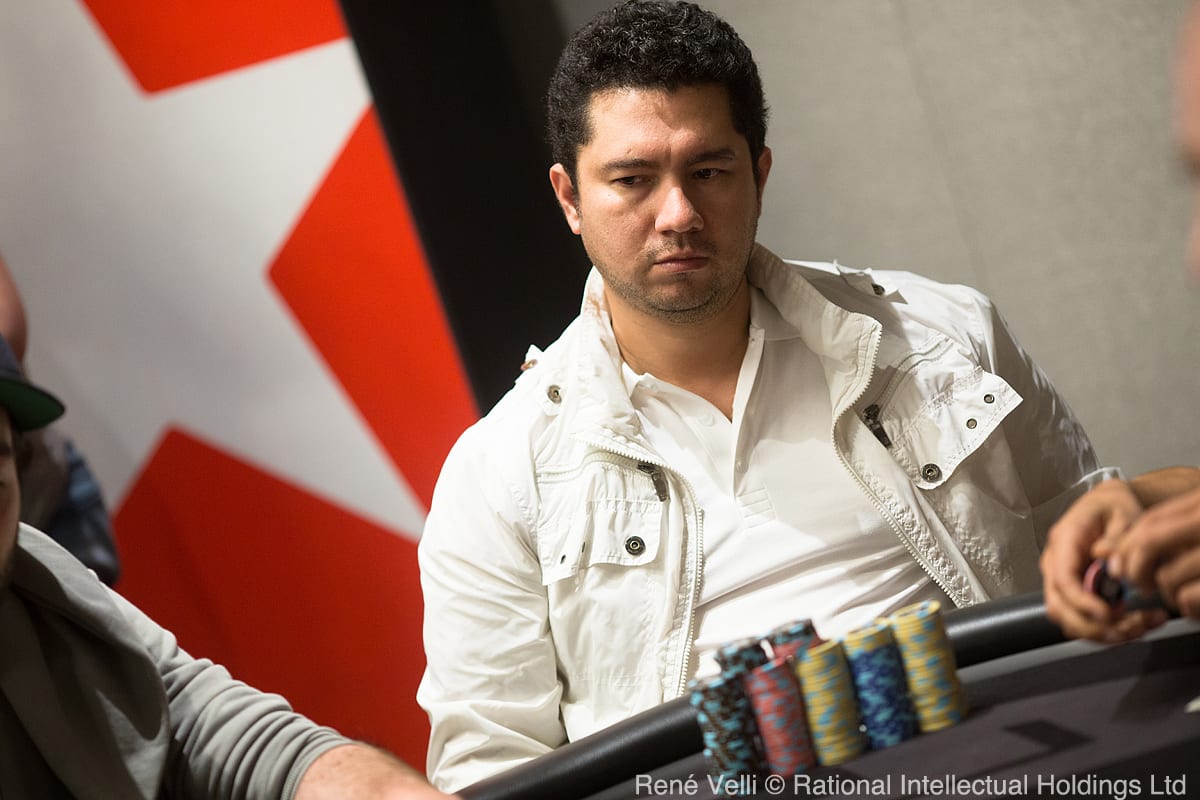 Los latinos avanzan en el Main Event de Barcelona