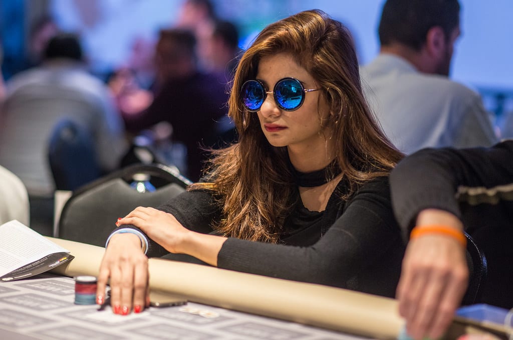 India reconocerá la labor de Muskan Sethi en el poker