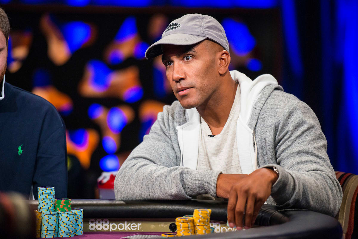 Perkins investiga un gran escándalo de fraude en el poker