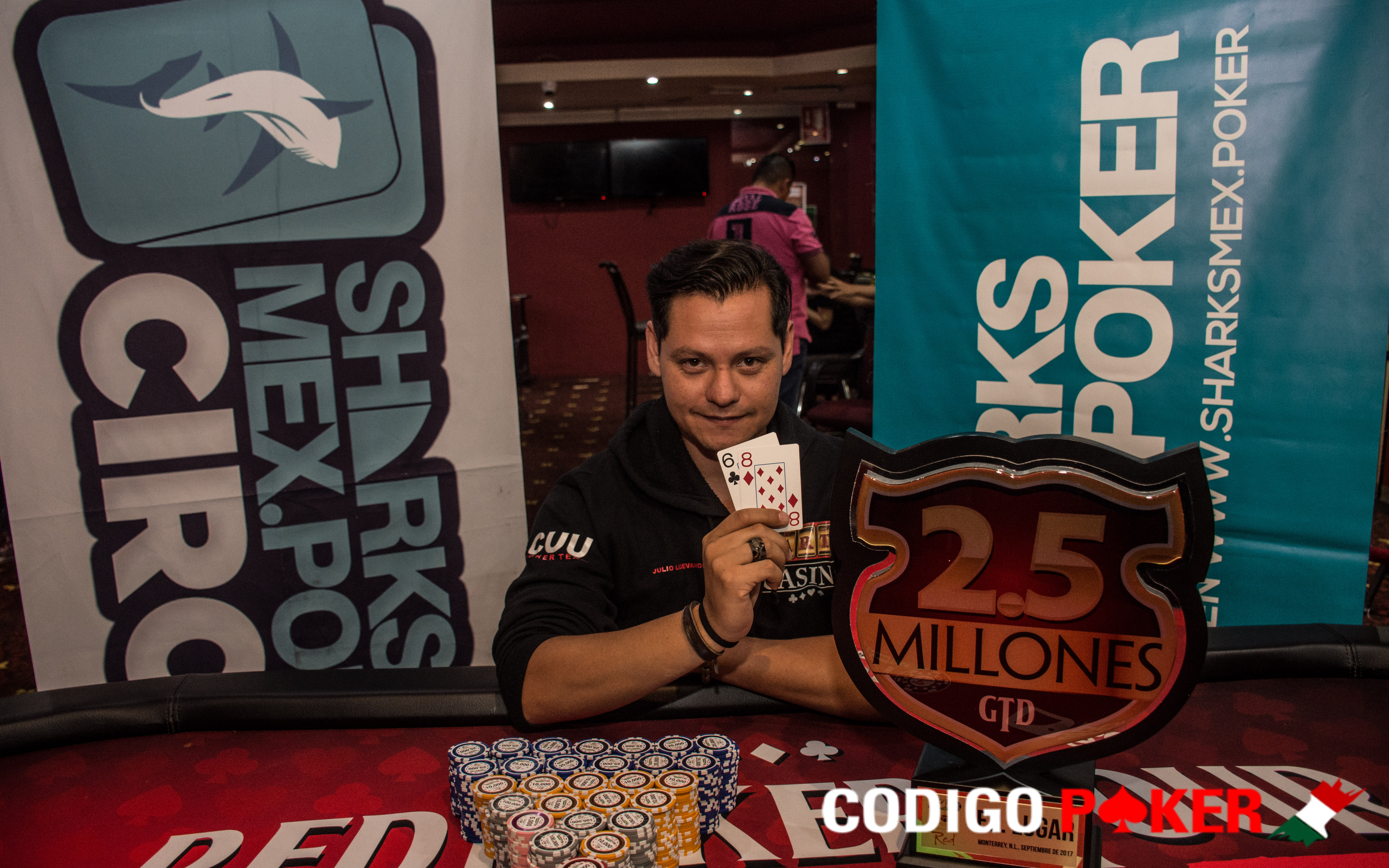 Julio Luévanos se coronó campeón en Monterrey