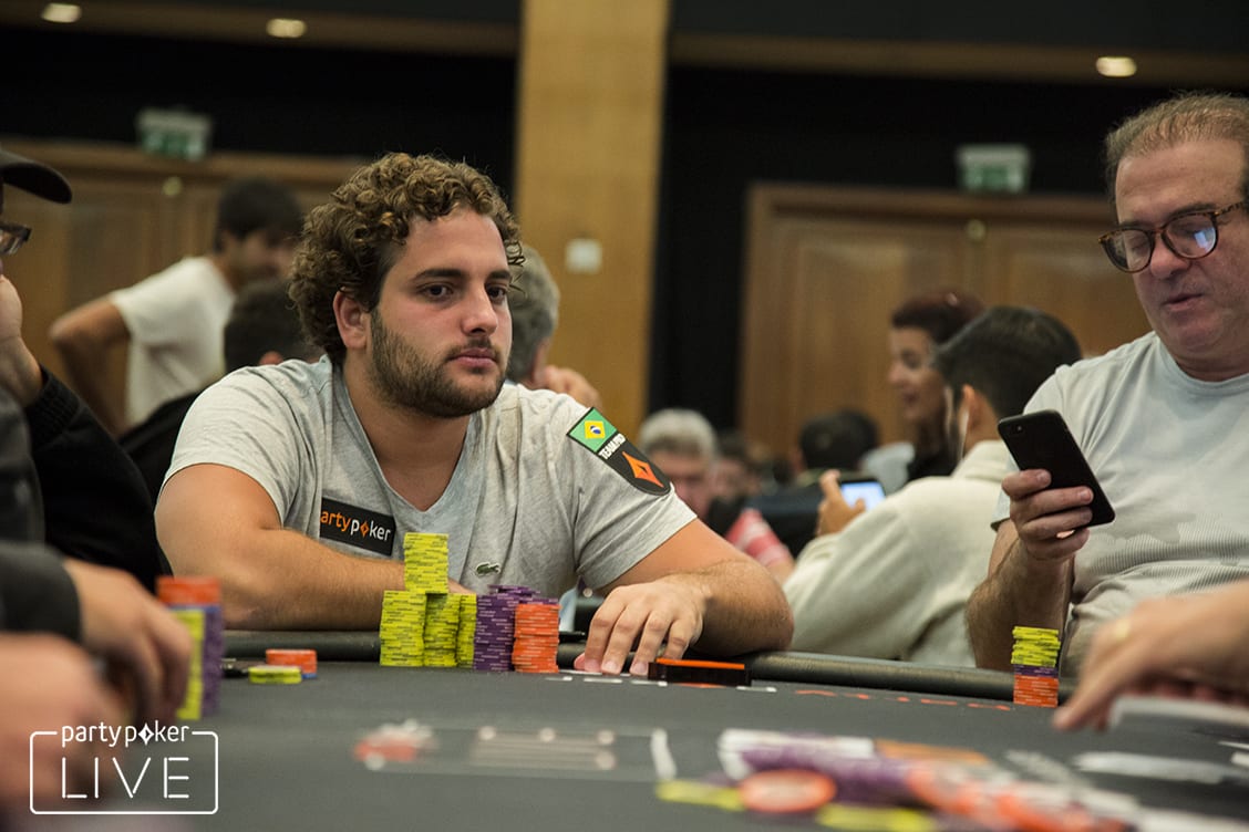 Com Simão entre os líderes; 18 brasileiros avançam para o Dia 3