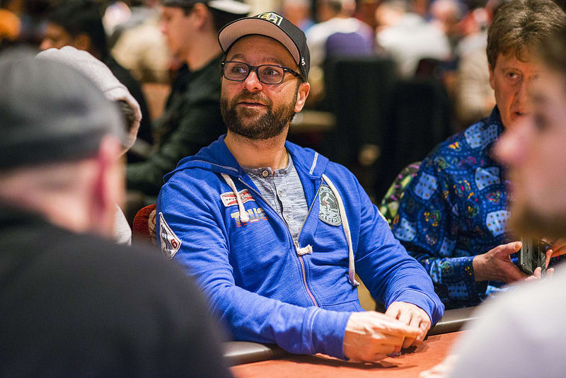 Daniel Negreanu cerró en rojo el 2017