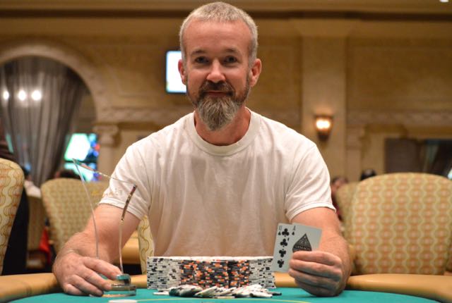 Thomas Dougher: de ganar torneos de poker a robar bancos