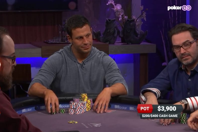 Adelstein fue al Aria en Uber&#8230; y se volvió en Ferrari