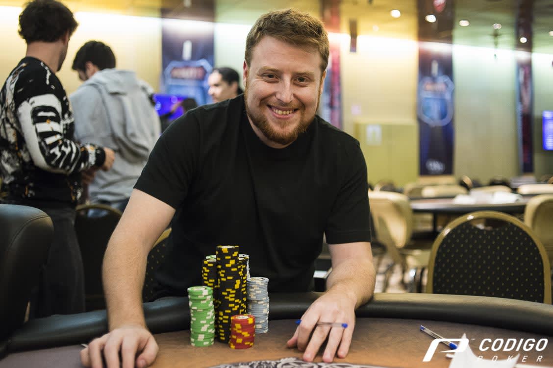 Route Poker: Greco mira desde arriba al inicio del Día 2