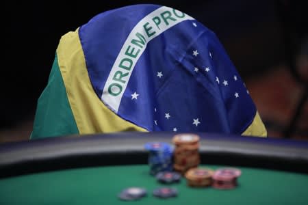 Brasil apuesta a la política para alzar el poker en el país