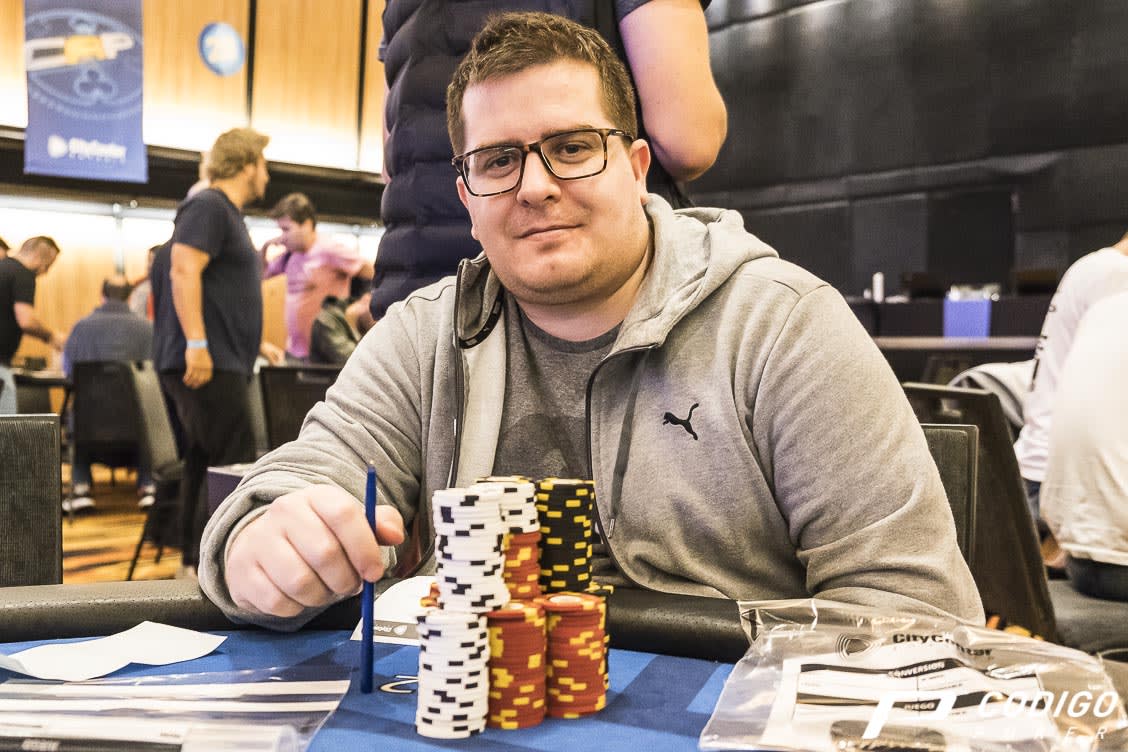 León Córdoba es amplio líder de cara al Día 3 en Rosario