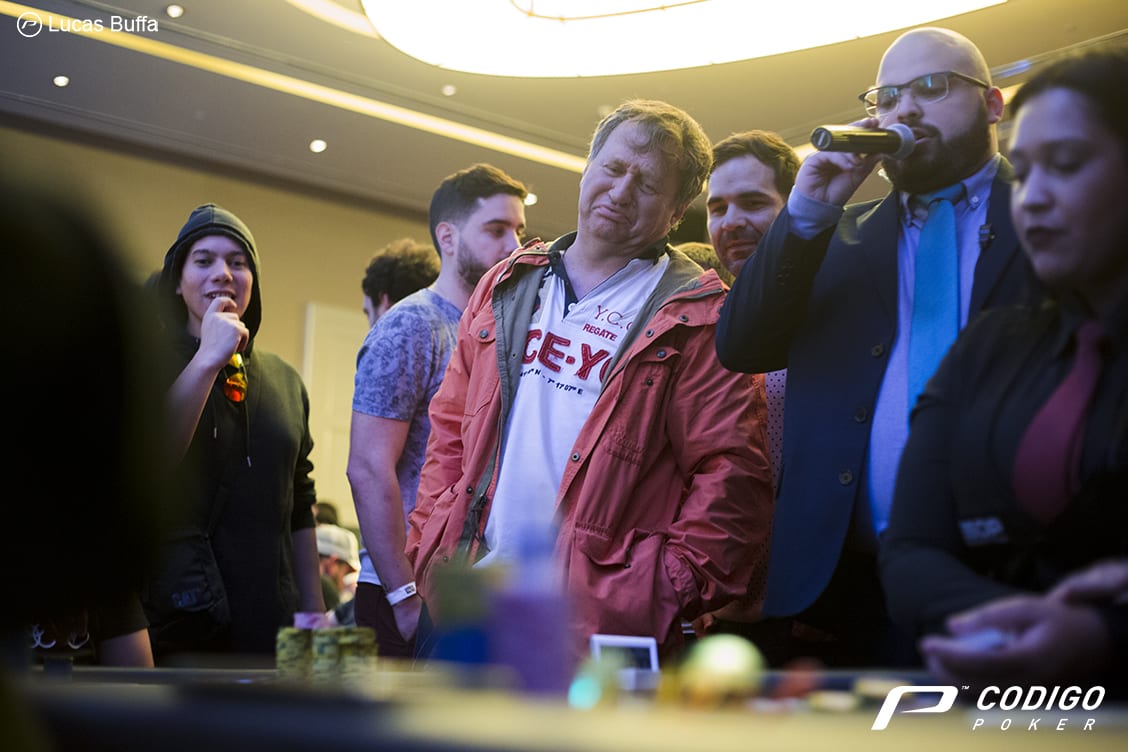 La felicidad de ser un jugador perdedor en el poker