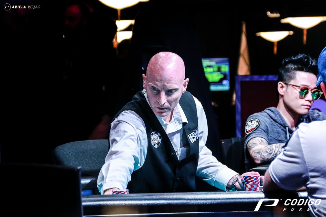 ¿Cuánto dinero gana un dealer de la WSOP?