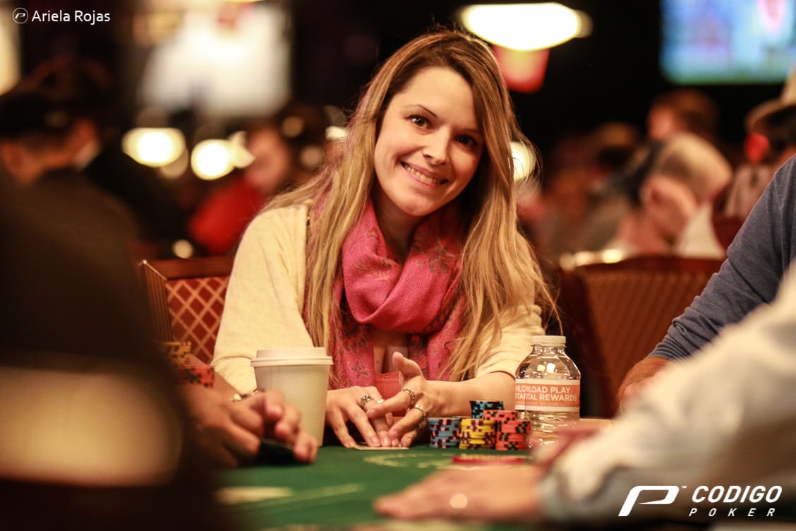 Lampropulos y Guillén avanzan en Australia