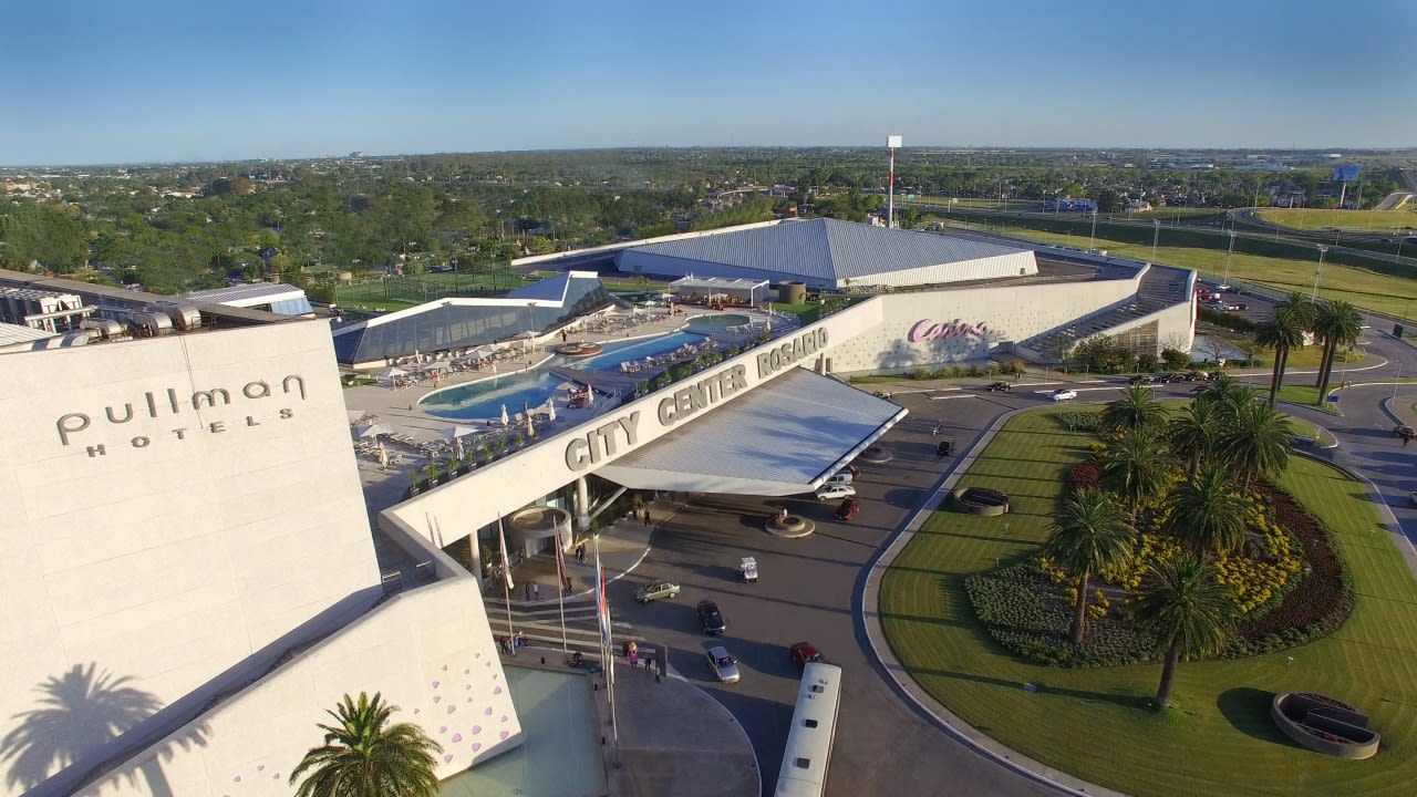 City Center Rosario larga una semana a puro poker