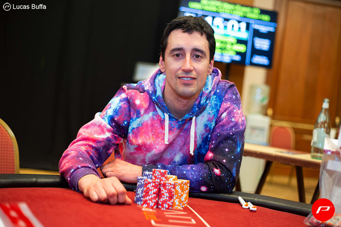 Andrés Herrera encabeza el Día 2 del Main Event