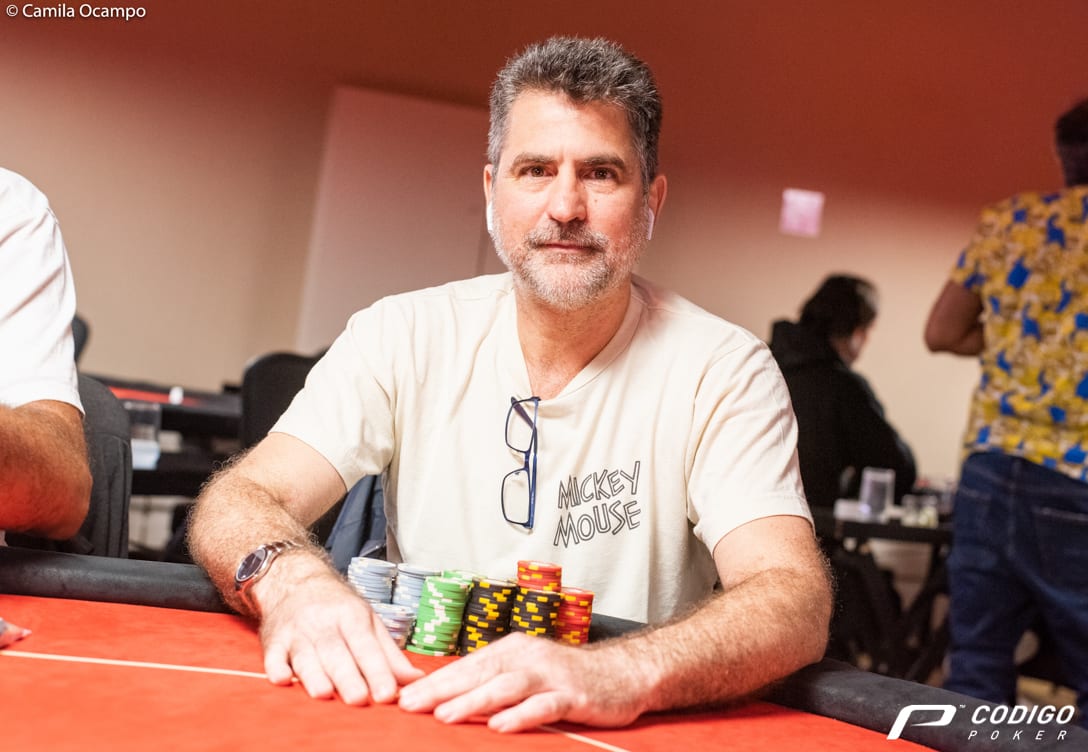 Vaccalluzzo lideró el Día 1A de la Route Poker