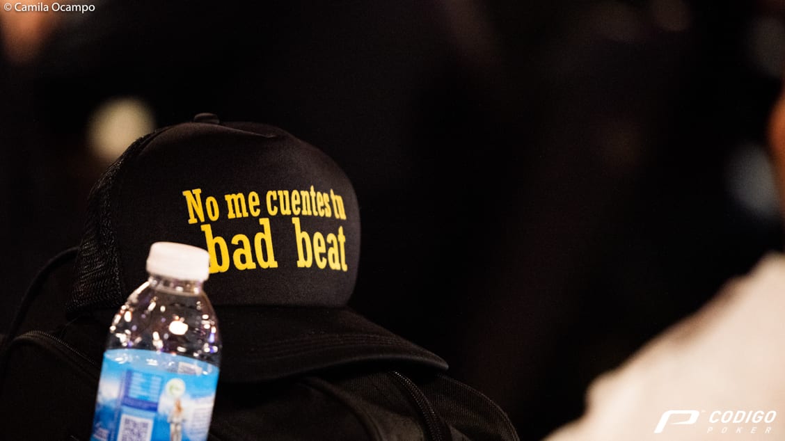 El «auto-bluff», el poker como un engaño personal