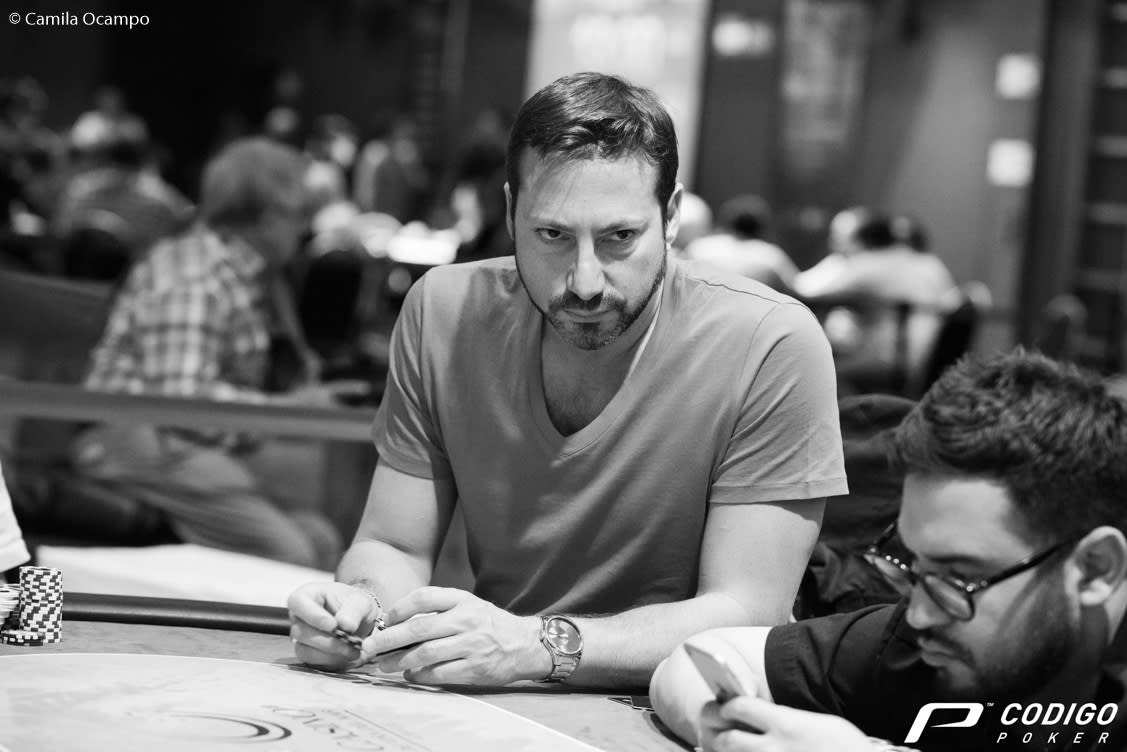 El arte de prestar atención en el poker