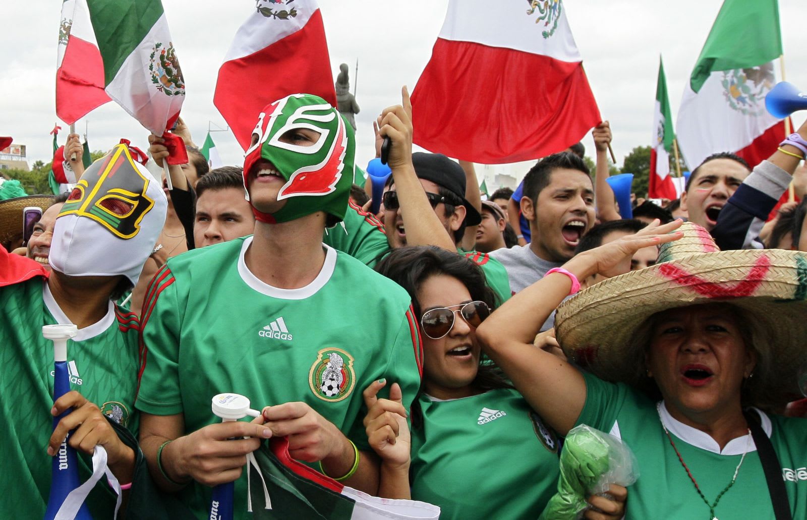 Participa en la conferencia «El presente y futuro del poker en México»