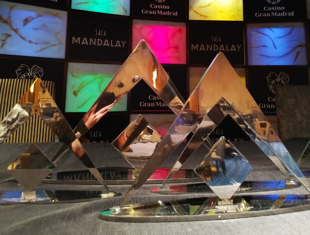 Varios latinos entre los 103 aspirantes a campeón del APM