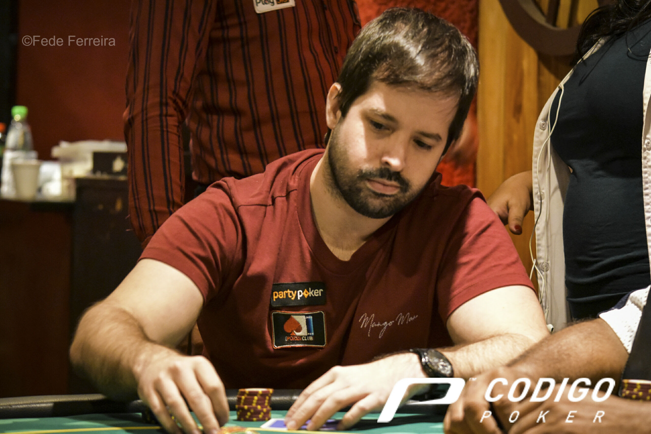 Los latinos quieren festejar en el Sunday Million Aniversario