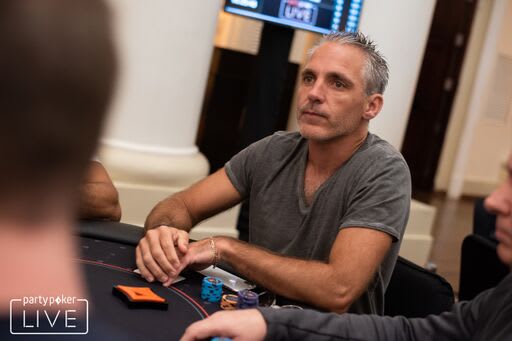 Tremenda actuación de Damián Salas en Natural8