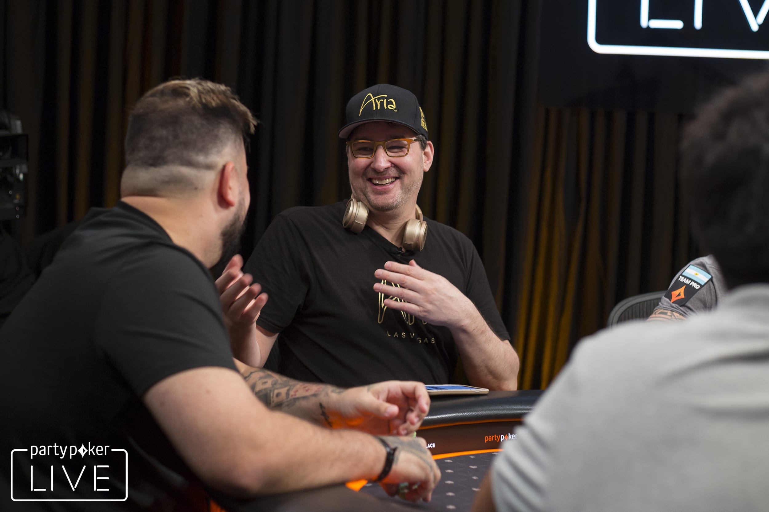 ¿Hellmuth es el Pro más sobrevalorado del mundo?