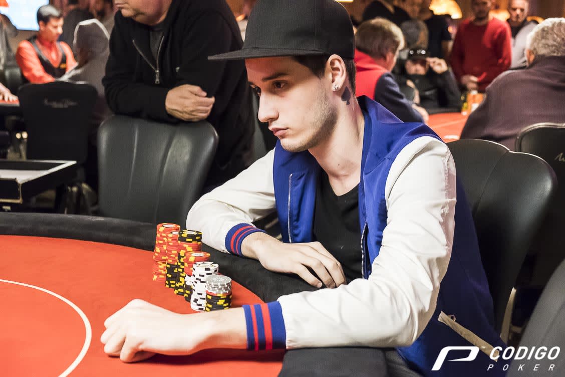 Nicolás Giacomino descartó par de ases preflop en el Mystery Millions de la WSOP Online