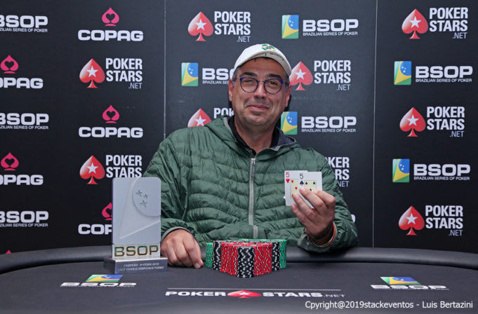 Manso y tranquilo ganó el último título de Salvador