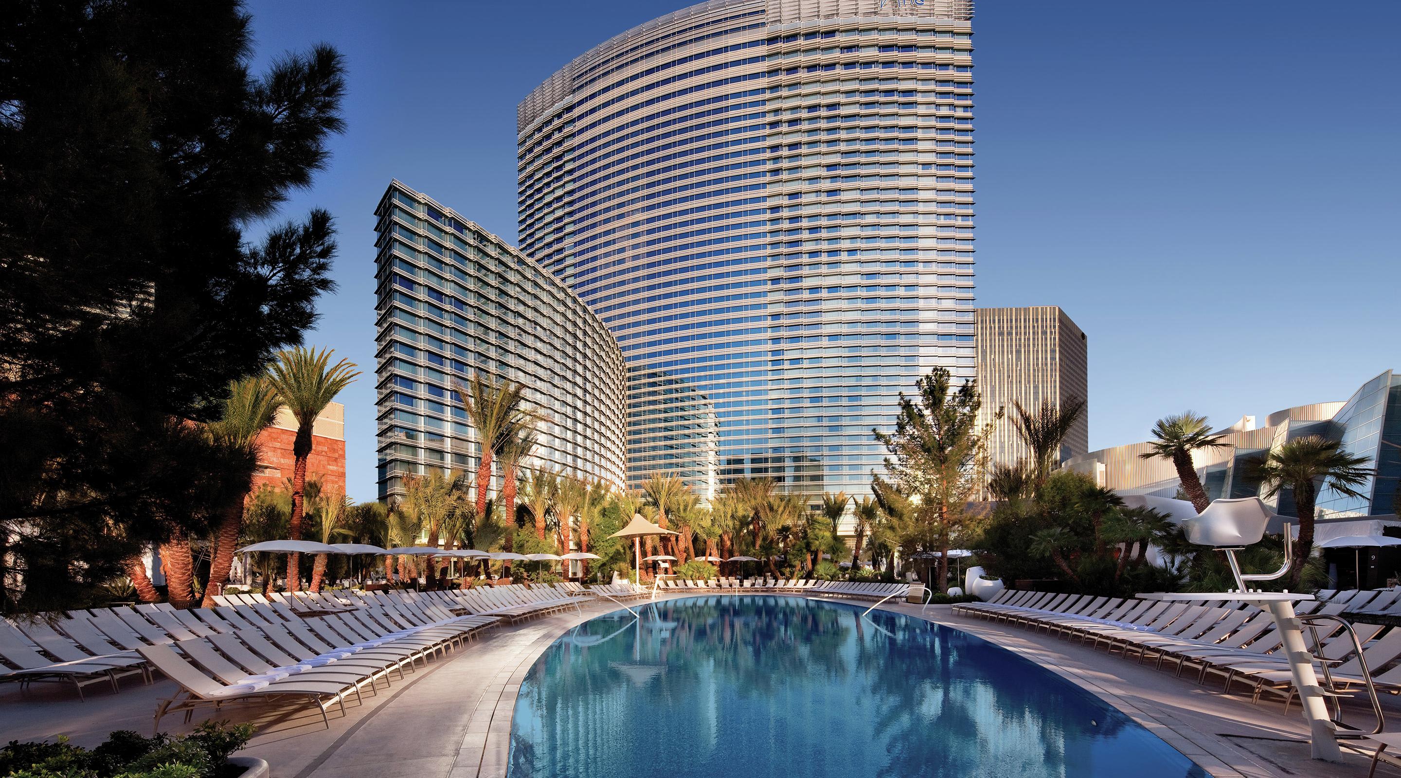 Aria y Mandalay Bay se suman a la lista de reapertura