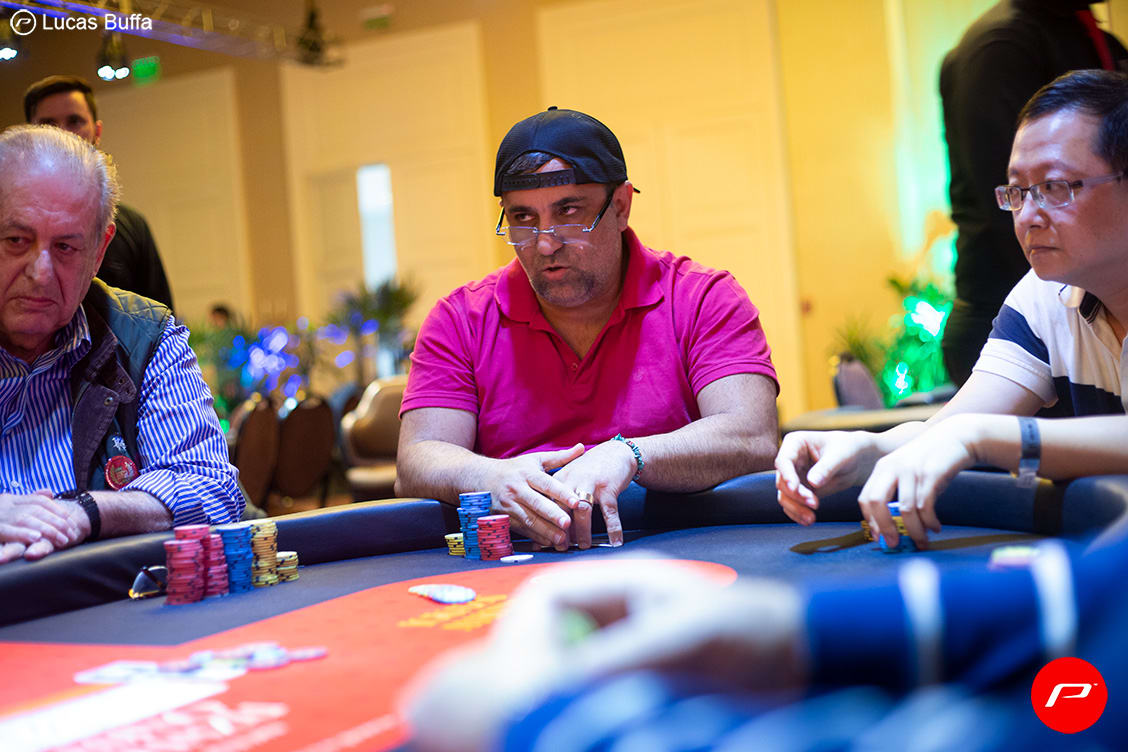 Mesqueu avança ao Dia 4 do Main Event do EPT Monte Carlo