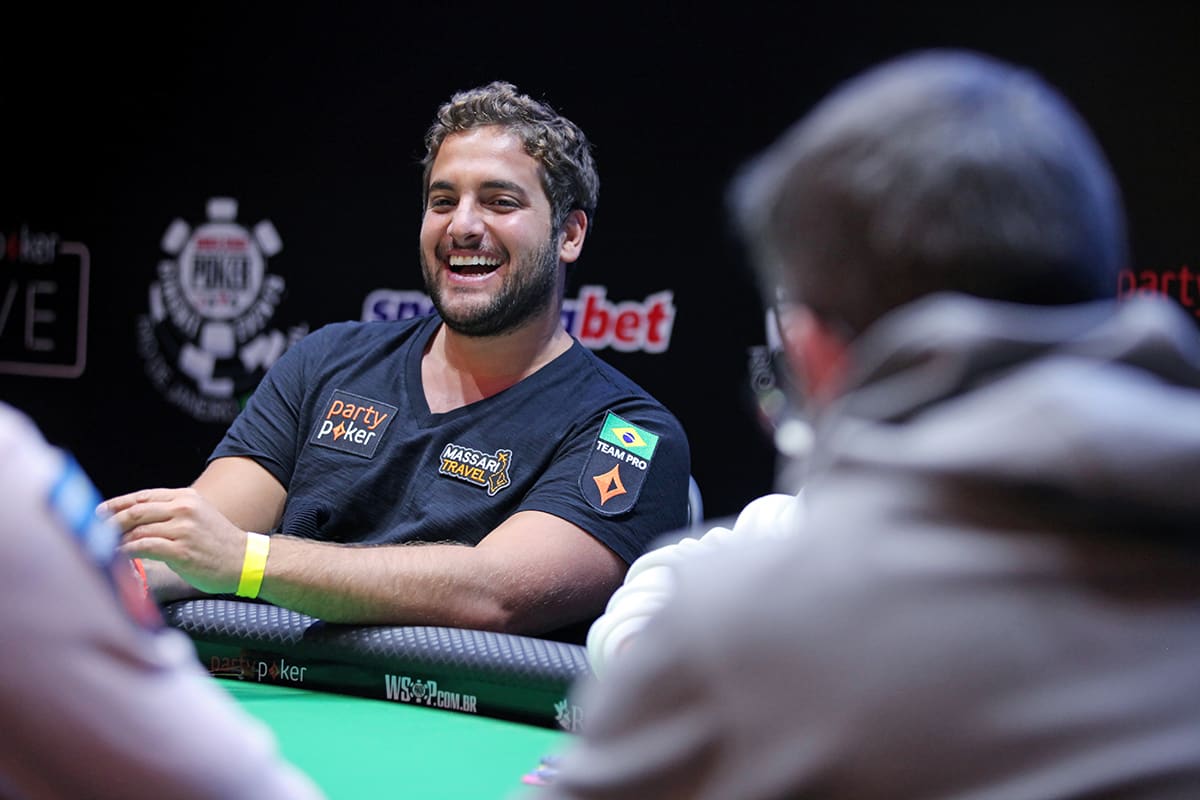 Simao ganó el primer brazalete latino de la WSOP