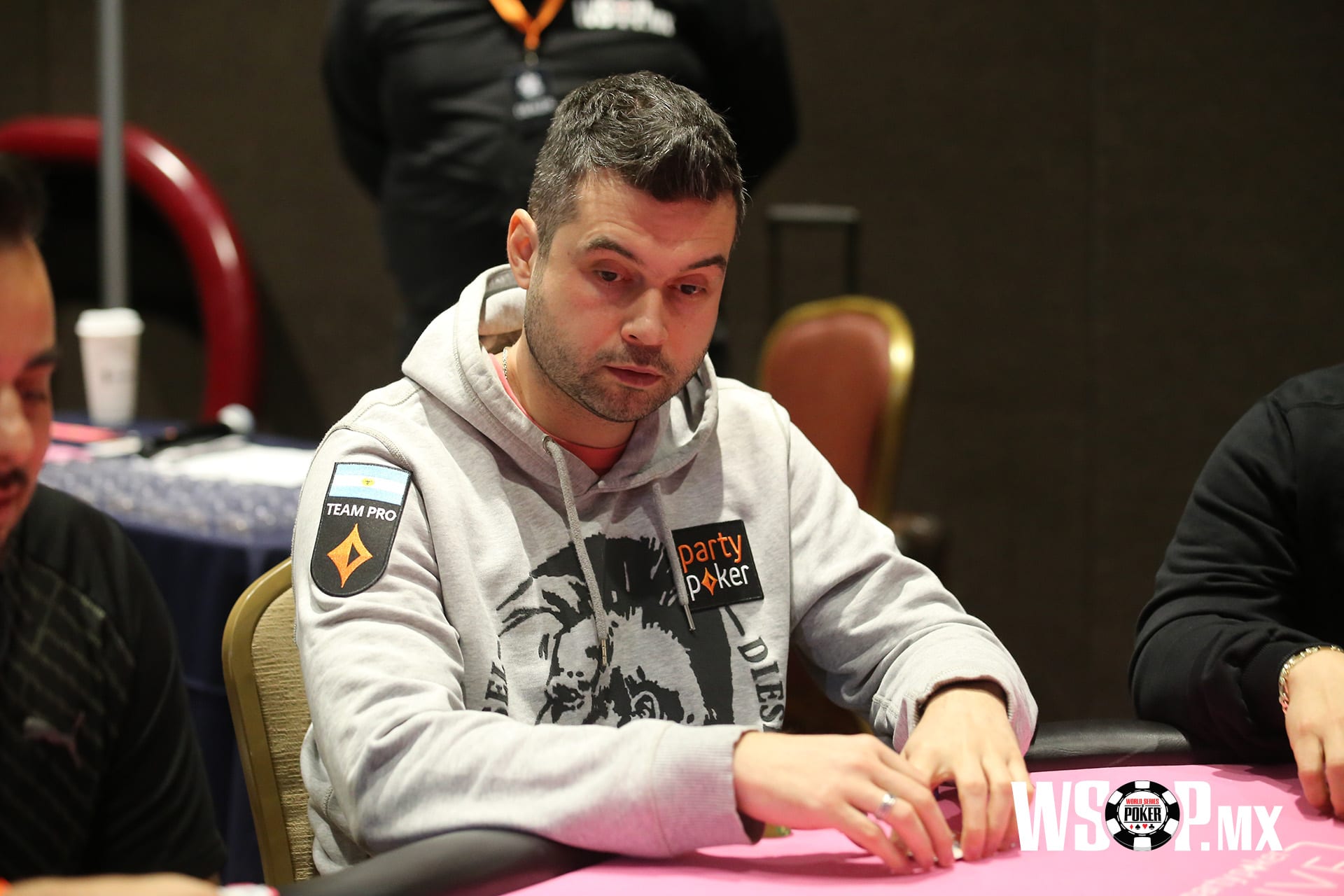 Pros latinos ya juegan el High Roller de la WSOP México