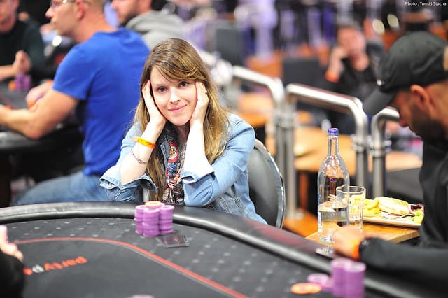 Lampropulos chega a reta final do Millions UK perto de bi; Romero lidera