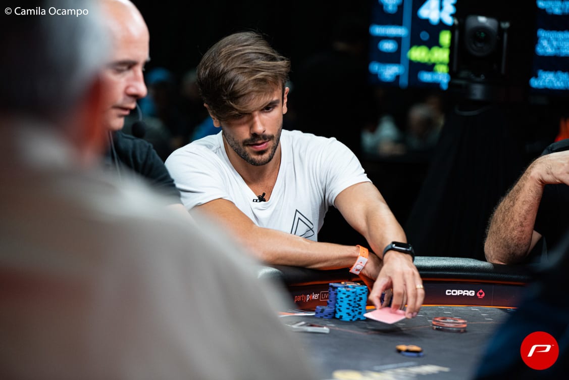 Yuri Martins brilha em field de super astros e leva $ 86 mil no WPT Online