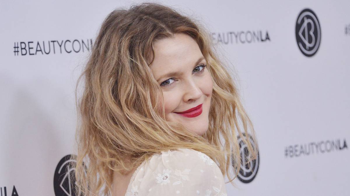 El abuelo de Drew Barrymore jugó una partida de poker&#8230; ¡muerto!