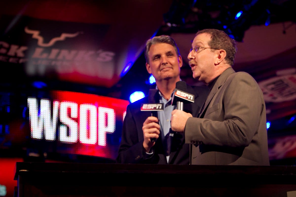 La voz más conocida del poker, positivo de COVID-19