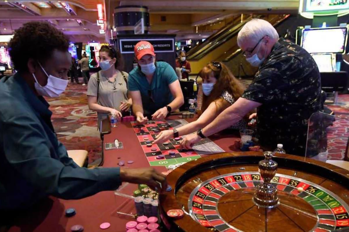 Casinos de Las Vegas suman otro mes de pérdidas