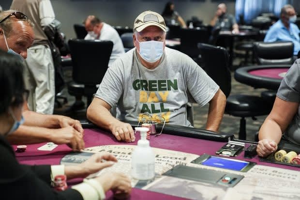 Un jugador de poker fue multado por dirigir un cash game