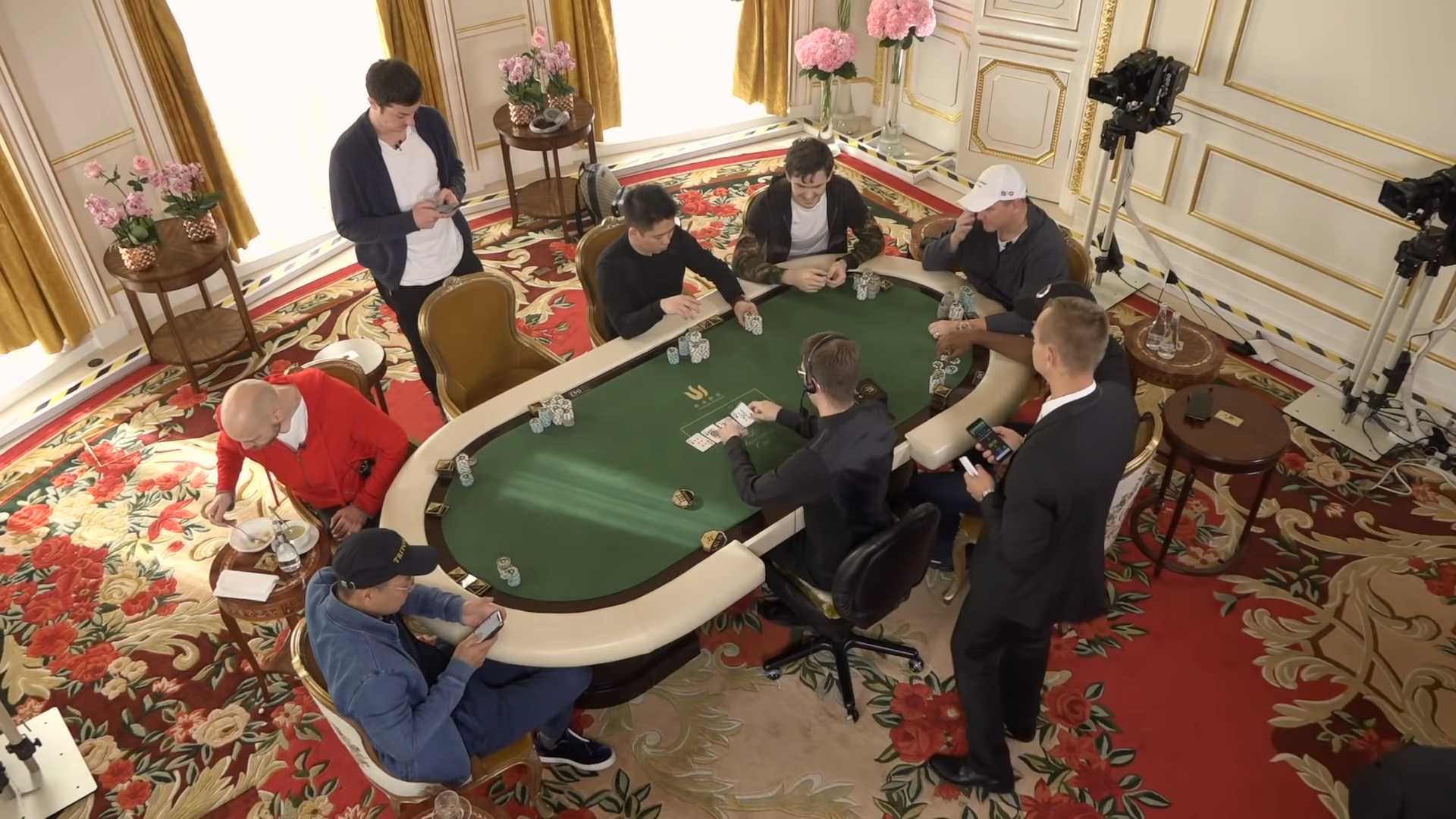 [VIDEO] Una partida privada de multimillonarios y tiburones