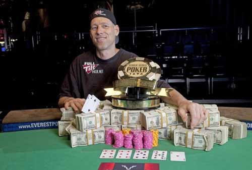 Huck Seed es el nuevo miembro del Salón de la Fama del Poker