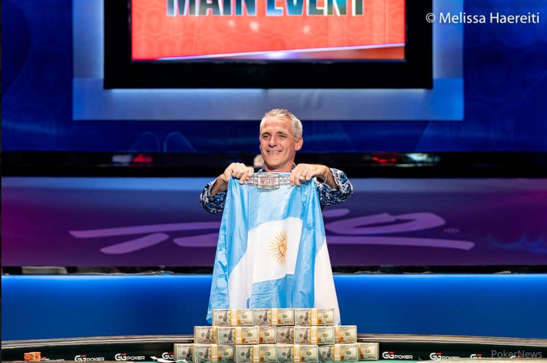 «Estoy muy emocionado, yo juego por el amor al poker»