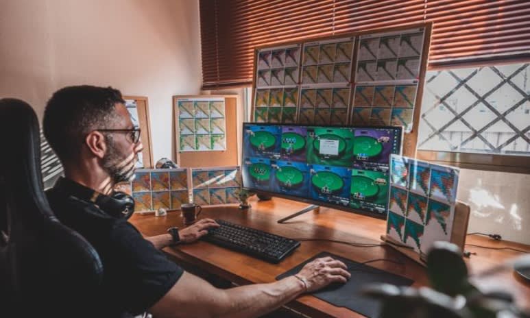 Un repaso por la historia del poker online desde sus inicios