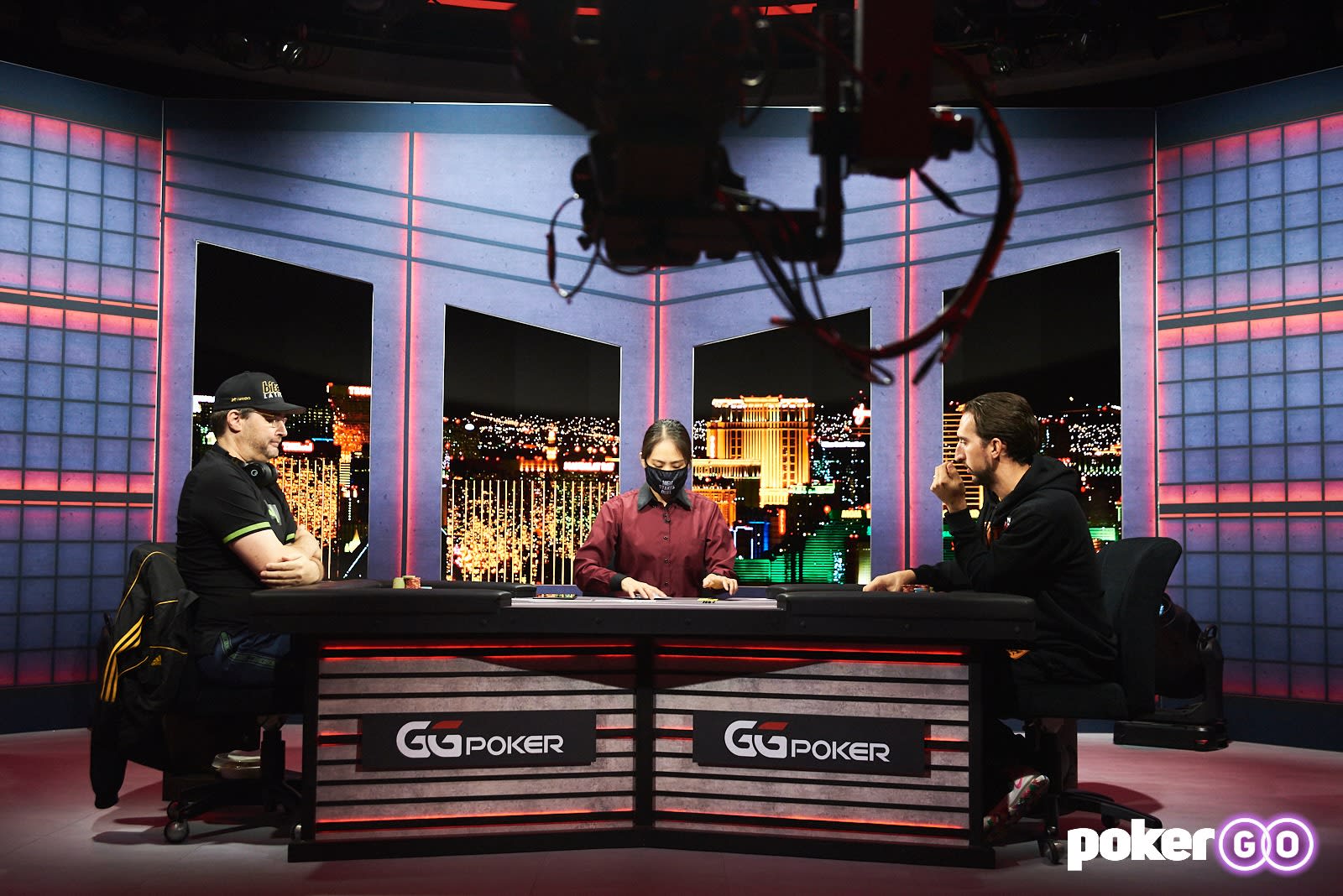 Hellmuth dominó al recreacional en un duelo que casi no se juega