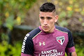 Com foco em mão, Centurion perde foco em entrevista: «Sei lá, estou jogando poker»