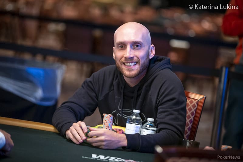 Francisco Benítez se traía algo entre manos…