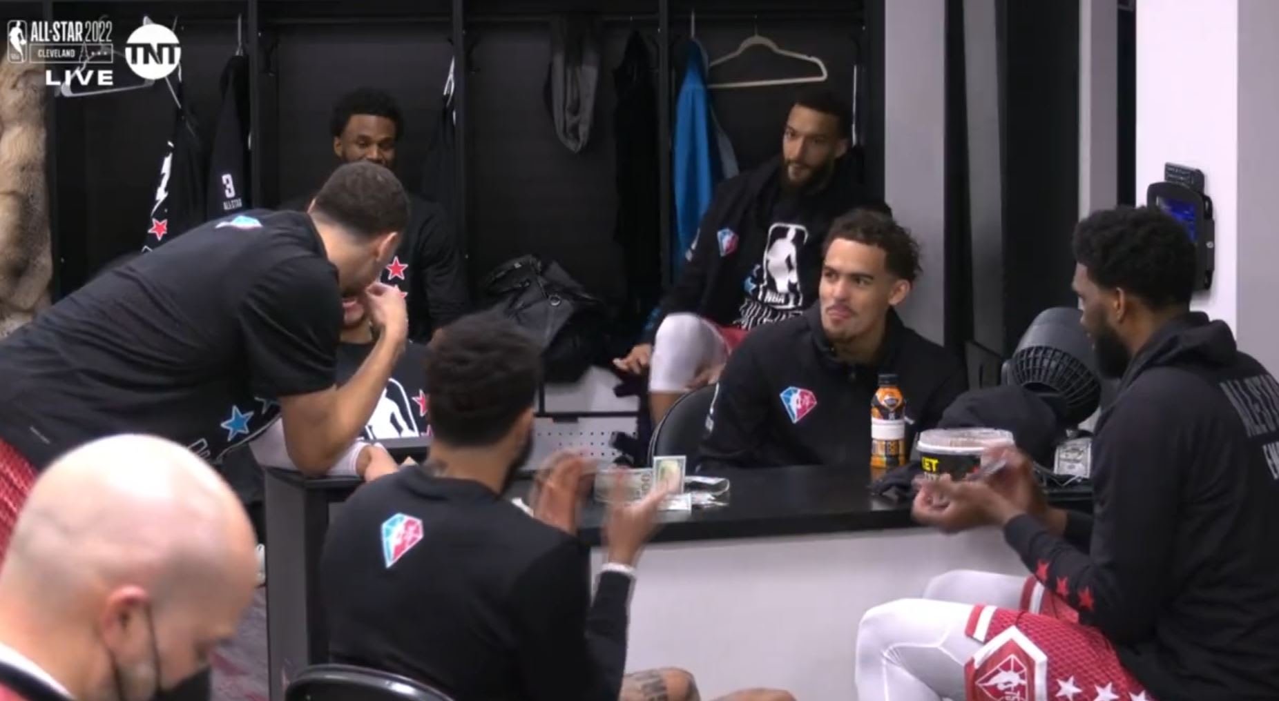 El poker en los vestuarios del All Star Game de la NBA