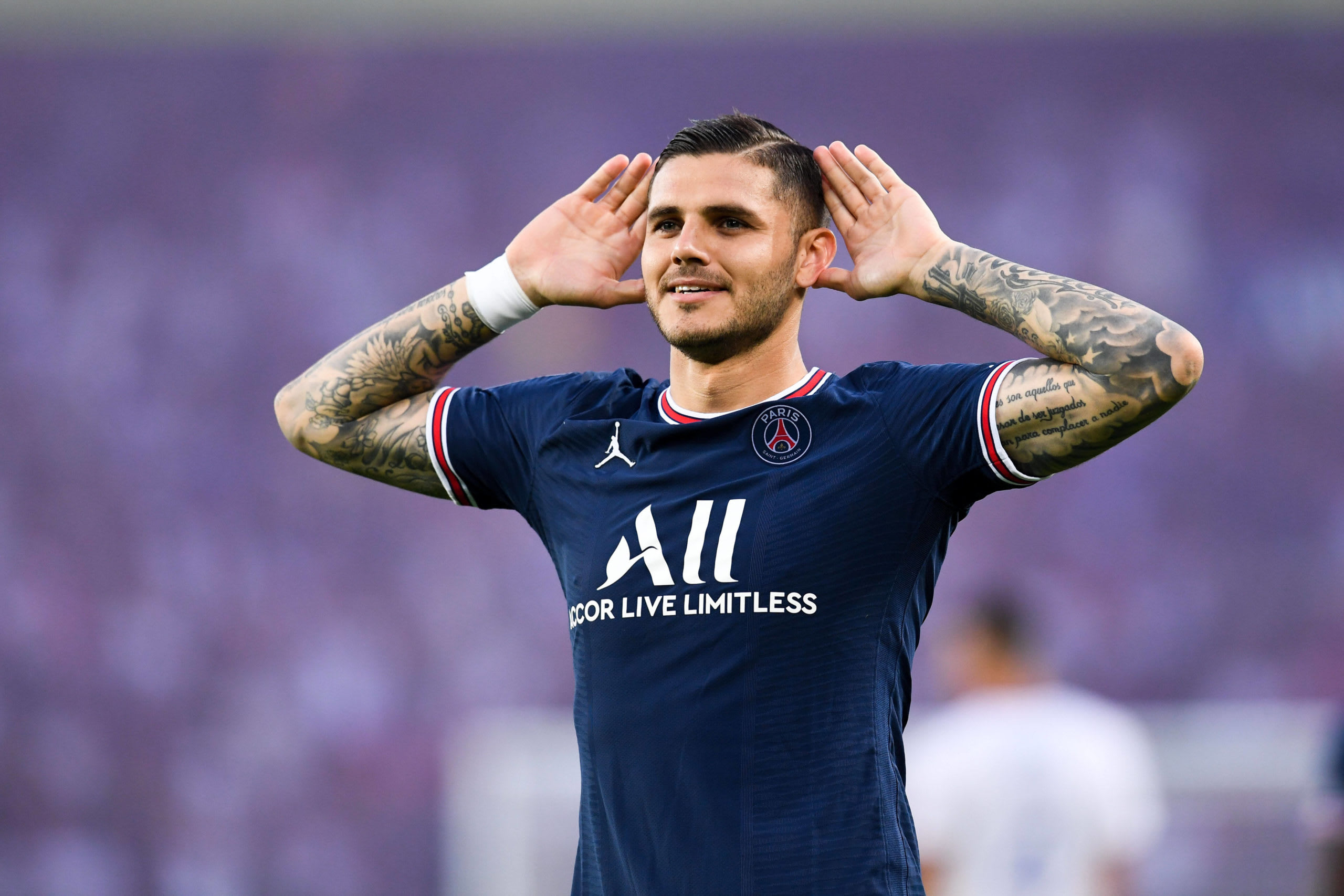 Mauro Icardi perdió y pagó caro una prop bet de poker