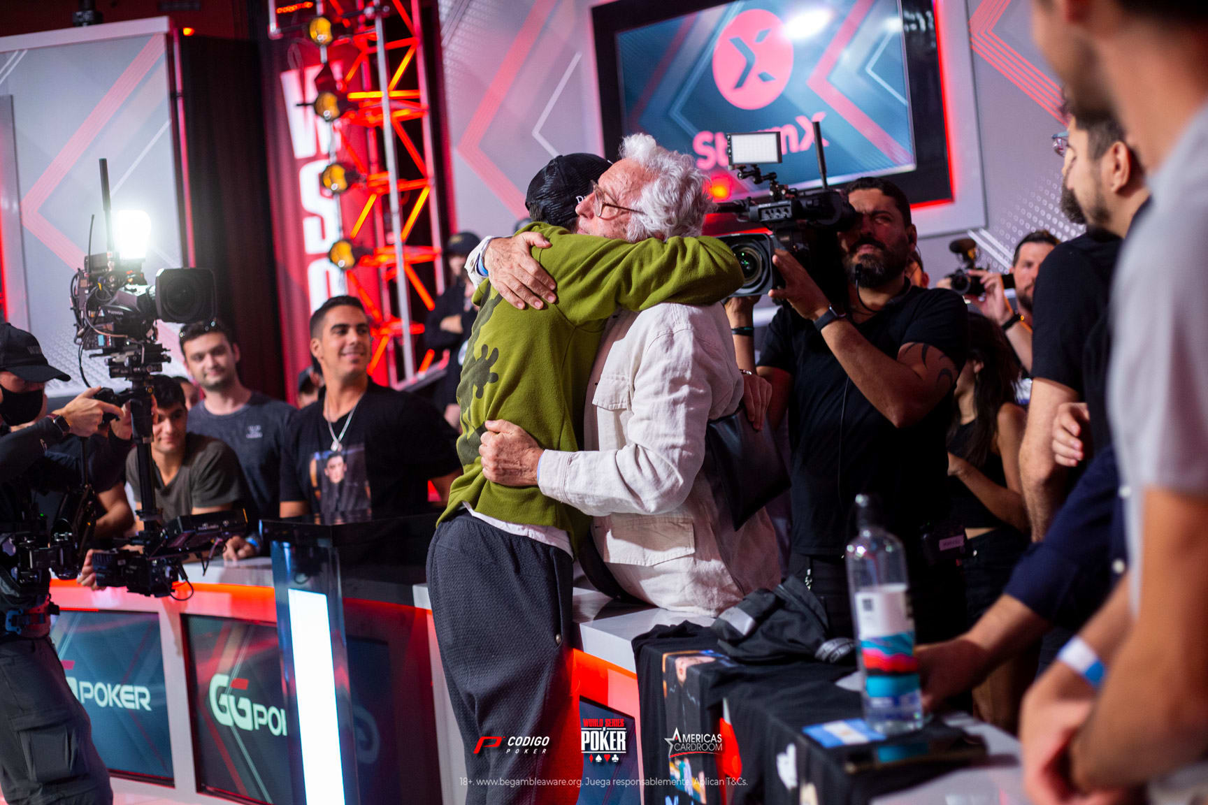 Cobró en la WSOP y usó el dinero para salvar al hijo de su amigo