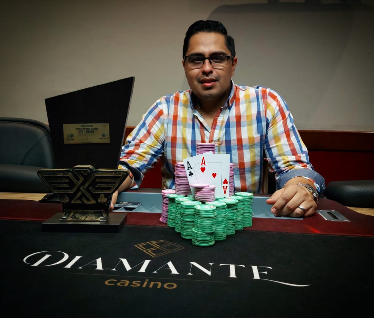 Rodrigo de la Rosa se coronó campeón del CNP en Tampico