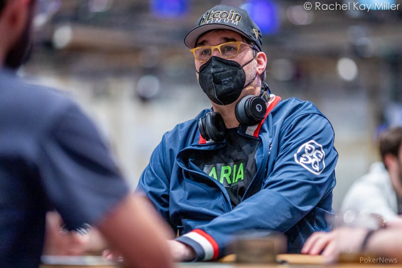 ¿Ahora vende máscaras? Hellmuth volvió a cargar contra Haxton