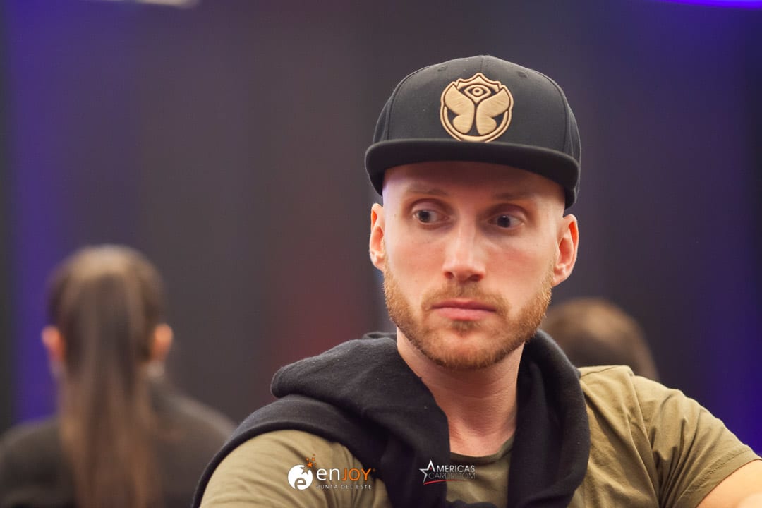 Grinder Report: toda la acción de los paños virtuales