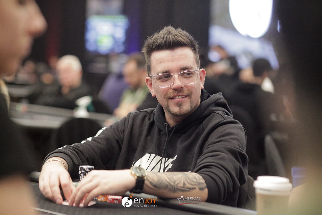 Grinder Report: toda la acción de los paños virtuales